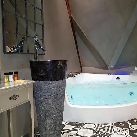 Apartman Le 1615 - Luxe Et